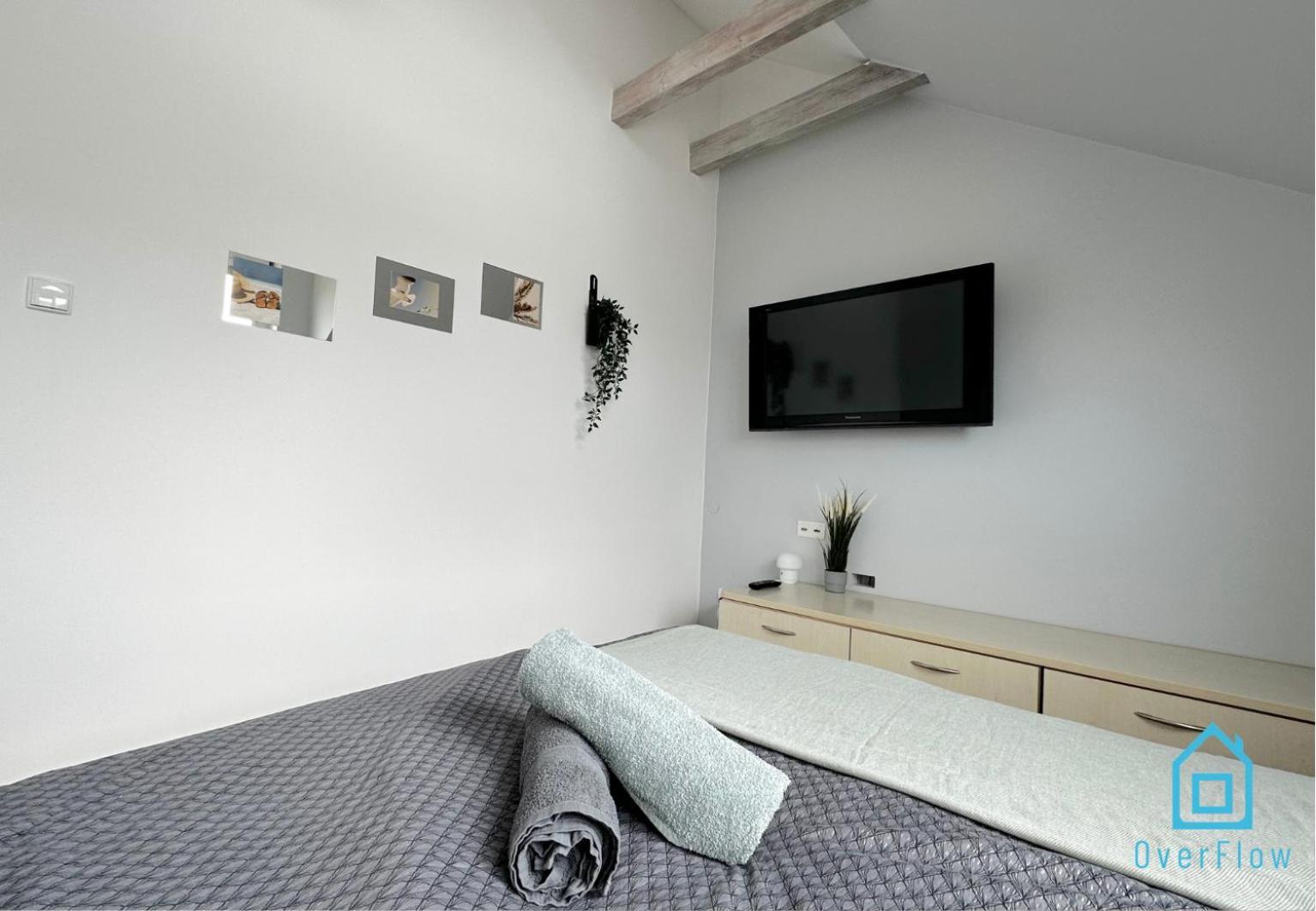 Проживання в сім'ї Movie - Charming Place, 15 Minutes To Old Town & 5 Minutes To Seaside Гданськ